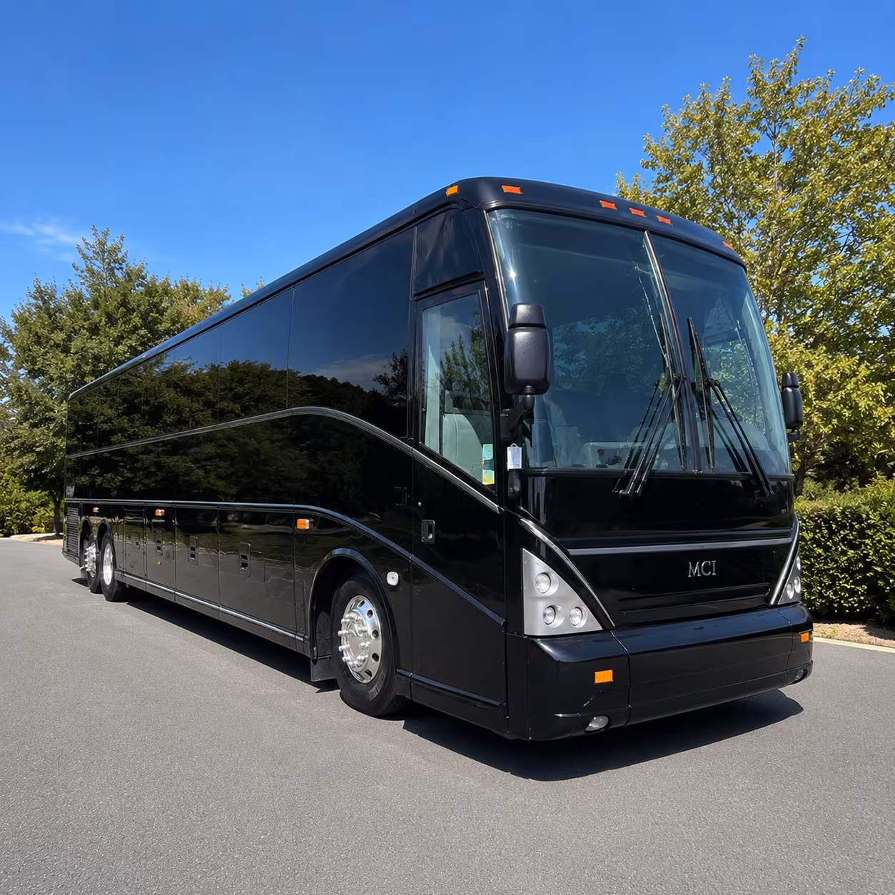 airport transfer buses for government and military personnel in hesperia