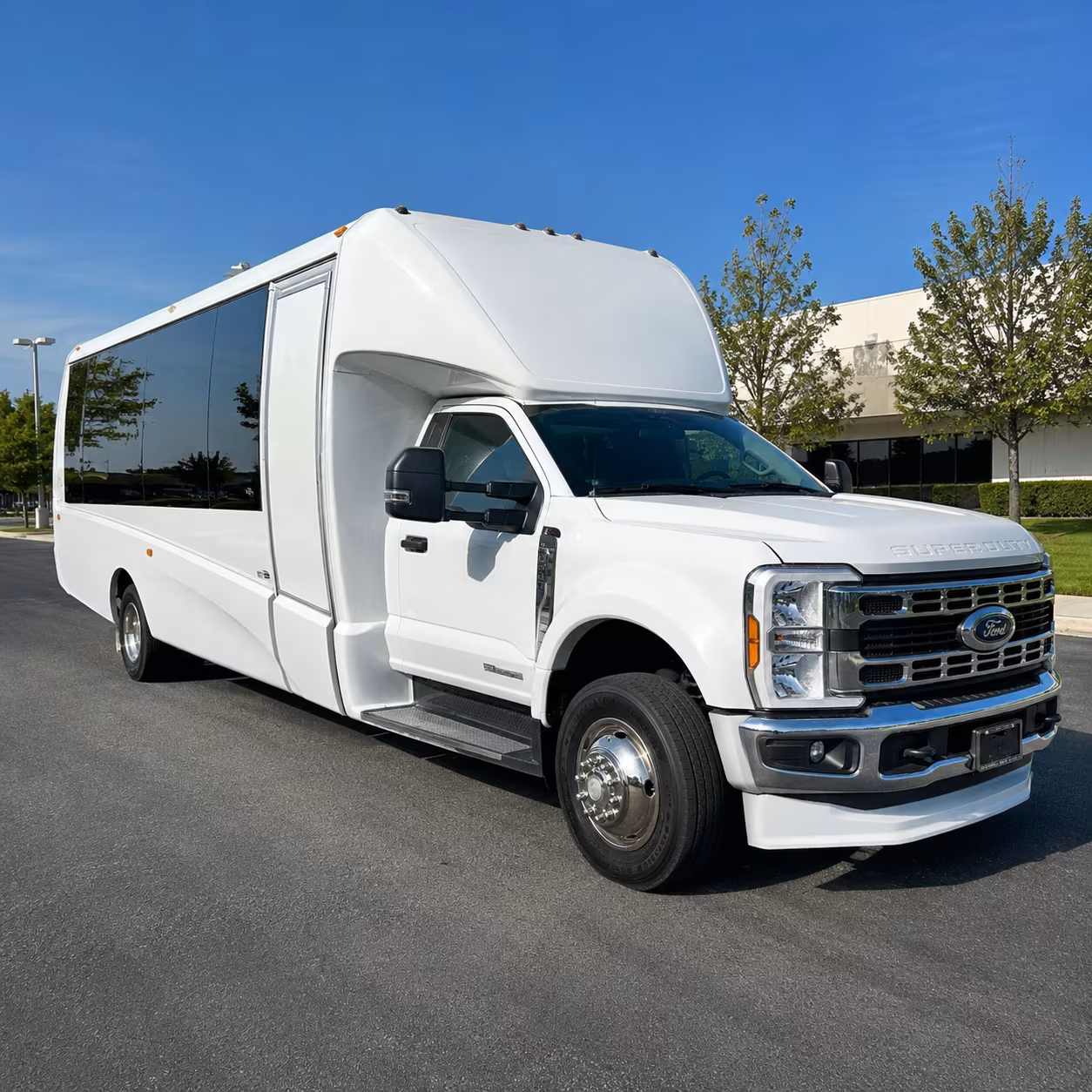 charter buses for concerts and festival transportation in hesperia