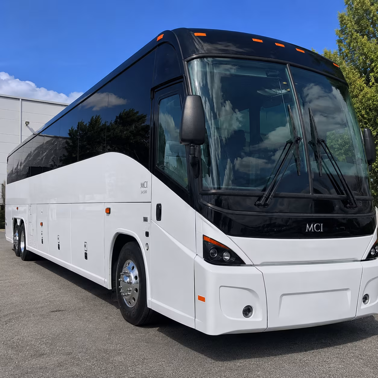 does the day of the week or the date change what a charter bus costs in hesperia