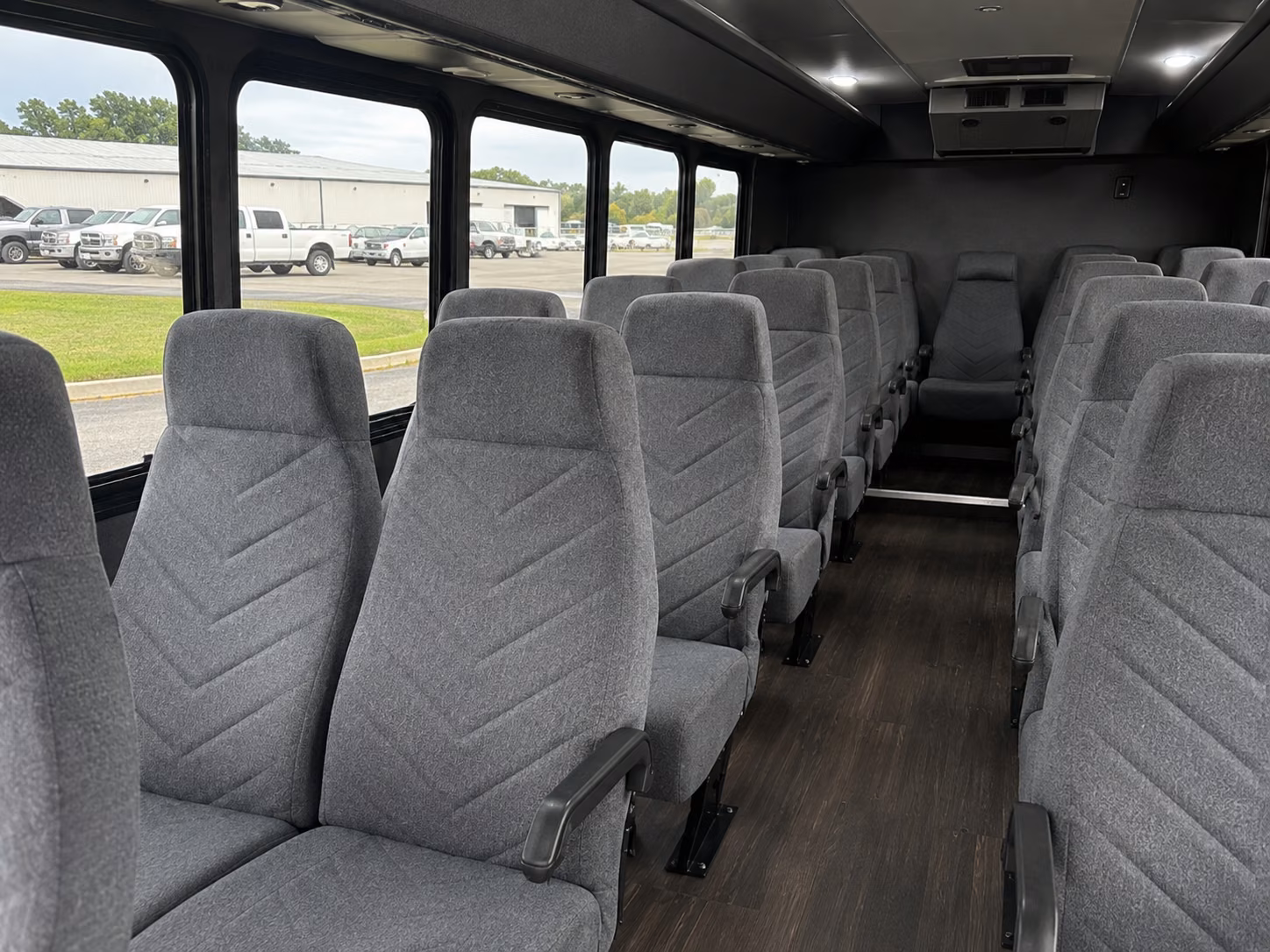 hesperia 20 passenger minibus interior