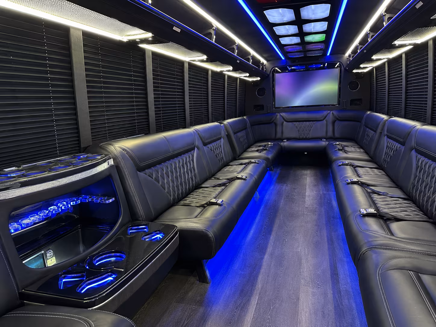 hesperia 20 passenger party bus inside