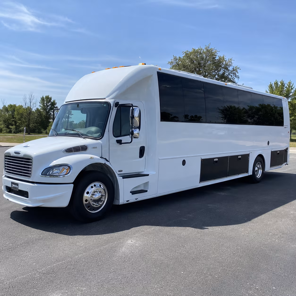 hesperia 40 passenger party bus