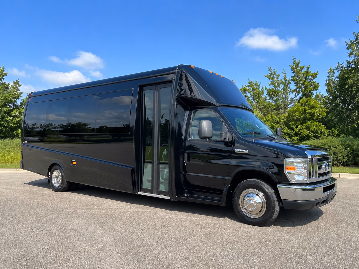 hesperia bus rentals