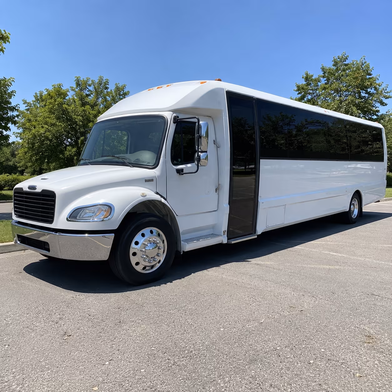 minibus rentals for hesperia business parks and office campuses