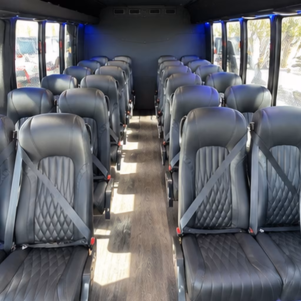 rent a minibus to oak glen apple and wine farms near hesperia
