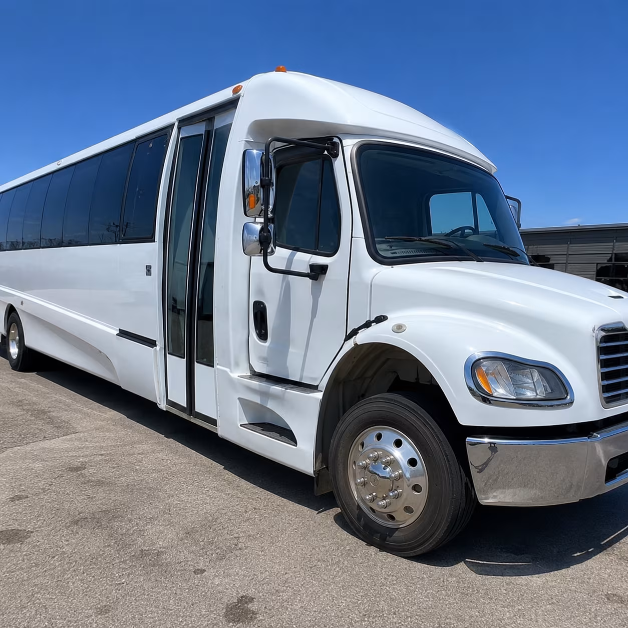 sporting event buses and game day transportation from hesperia