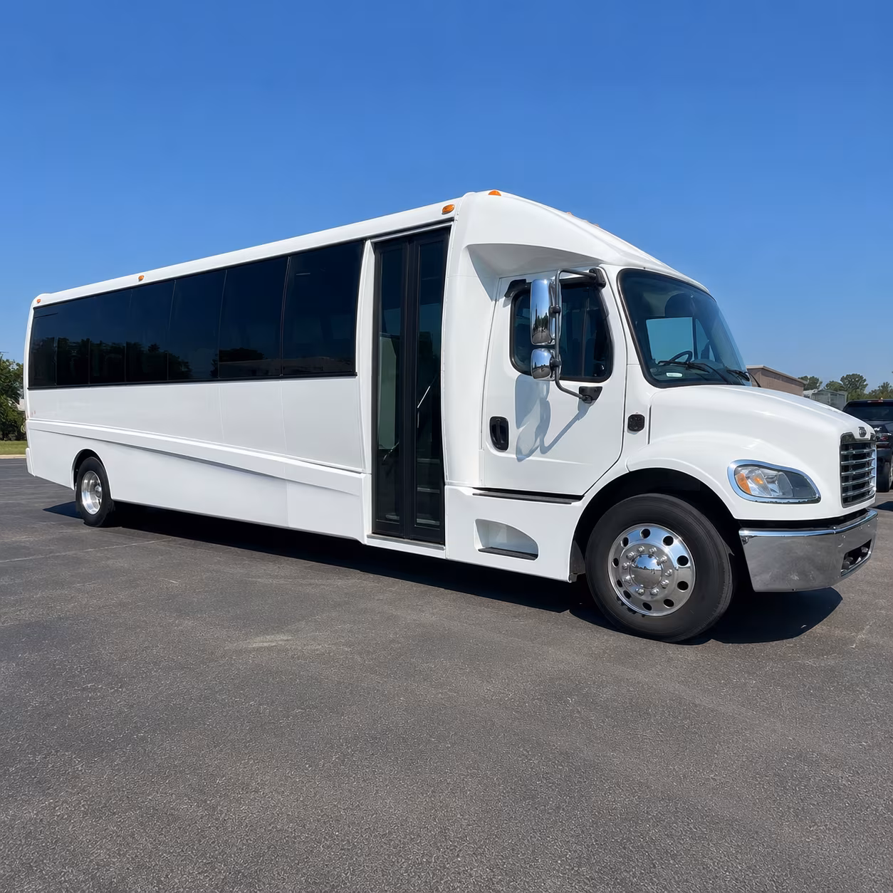 wedding shuttle buses serving hesperia and the high desert